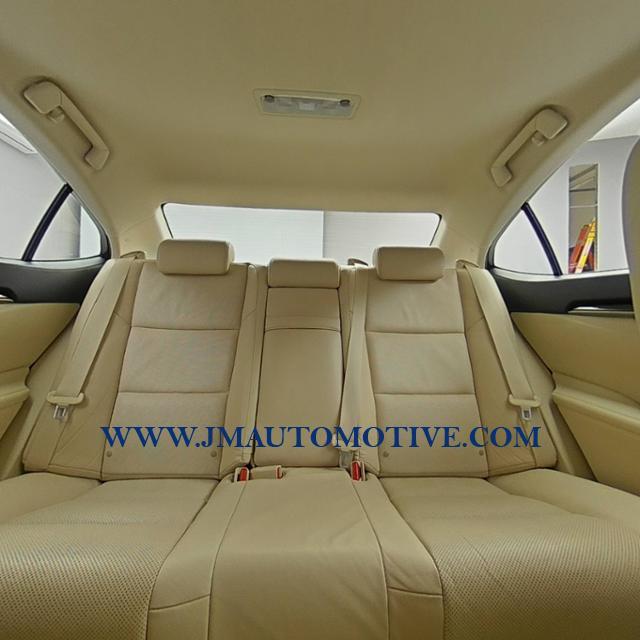 Used Lexus Es 350 4dr Sdn 2013 | J&M Automotive Sls&Svc LLC. Naugatuck, Connecticut Used Lexus Es 350 4dr Sdn 2013 | J&M Automotive Sls&Svc LLC. Naugatuck, Connecticut