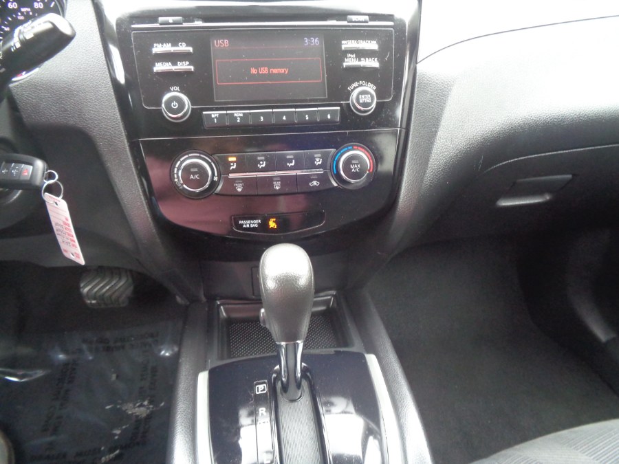 2014 Nissan Rogue AWD 4dr SV, available for sale in Valley Stream, New York | NY Auto Traders. Valley Stream, New York 2014 Nissan Rogue AWD 4dr SV, available for sale in Valley Stream, New York | NY Auto Traders. Valley Stream, New York