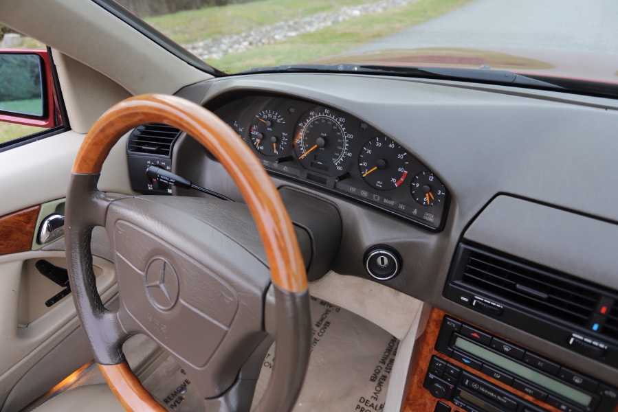 Used Mercedes-Benz SL-Class 2dr Roadster 5.0L 1997 | Meccanic Shop North Inc. North Salem, New York Used Mercedes-Benz SL-Class 2dr Roadster 5.0L 1997 | Meccanic Shop North Inc. North Salem, New York