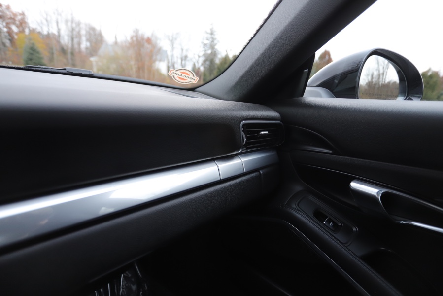 Used Porsche 911 2dr Cpe Carrera 2015 | Meccanic Shop North Inc. North Salem, New York Used Porsche 911 2dr Cpe Carrera 2015 | Meccanic Shop North Inc. North Salem, New York