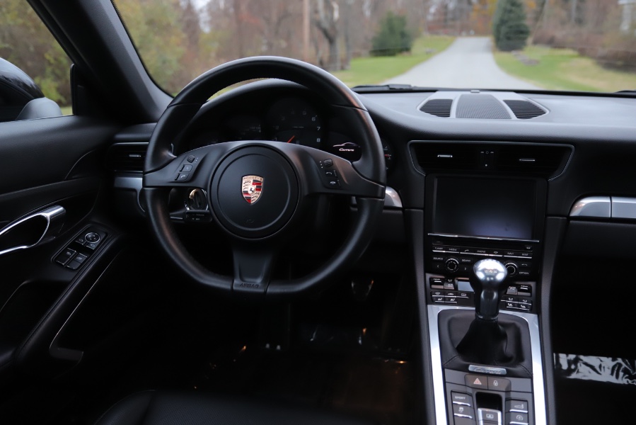 Used Porsche 911 2dr Cpe Carrera 2015 | Meccanic Shop North Inc. North Salem, New York Used Porsche 911 2dr Cpe Carrera 2015 | Meccanic Shop North Inc. North Salem, New York