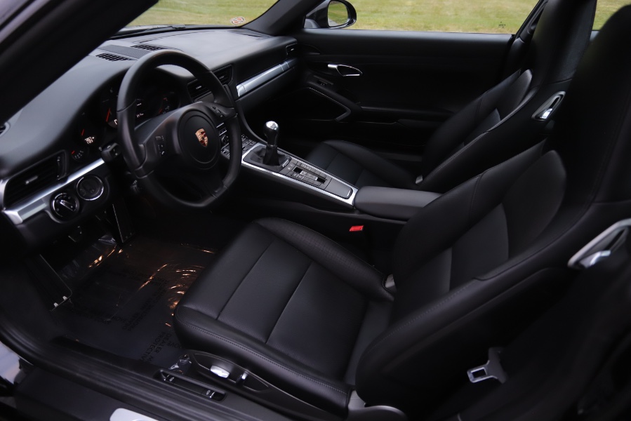 Used Porsche 911 2dr Cpe Carrera 2015 | Meccanic Shop North Inc. North Salem, New York Used Porsche 911 2dr Cpe Carrera 2015 | Meccanic Shop North Inc. North Salem, New York