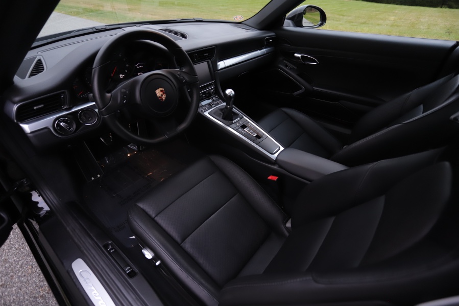 Used Porsche 911 2dr Cpe Carrera 2015 | Meccanic Shop North Inc. North Salem, New York Used Porsche 911 2dr Cpe Carrera 2015 | Meccanic Shop North Inc. North Salem, New York