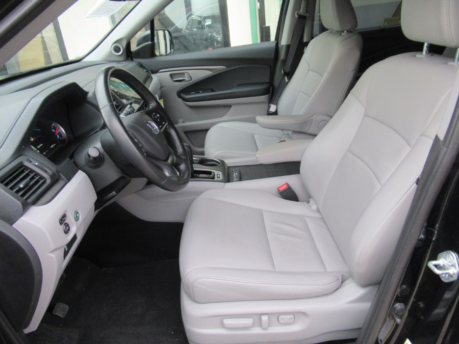 Used Honda Pilot EX-L AWD 2019 | Pepmore Auto Sales Inc.. Woodside, New York Used Honda Pilot EX-L AWD 2019 | Pepmore Auto Sales Inc.. Woodside, New York