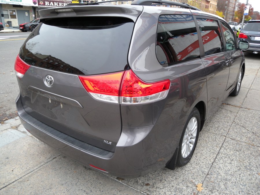 Used Toyota Sienna 5dr 8-Pass Van V6 XLE FWD 2014 | Carsbuck Inc.. Brooklyn, New York Used Toyota Sienna 5dr 8-Pass Van V6 XLE FWD 2014 | Carsbuck Inc.. Brooklyn, New York