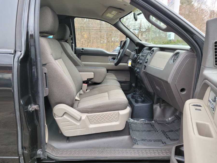 2010 Ford F-150 STX Super Cab 4WD, available for sale in East Windsor, Connecticut | Toro Auto. East Windsor, Connecticut 2010 Ford F-150 STX Super Cab 4WD, available for sale in East Windsor, Connecticut | Toro Auto. East Windsor, Connecticut