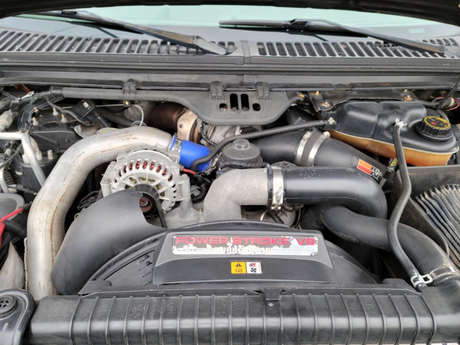 Used Ford Super Duty F-250 Lariat Crew Cab 4WD 6.0 Power Stroke Diesel LOADED 2006 | Toro Auto. East Windsor, Connecticut Used Ford Super Duty F-250 Lariat Crew Cab 4WD 6.0 Power Stroke Diesel LOADED 2006 | Toro Auto. East Windsor, Connecticut