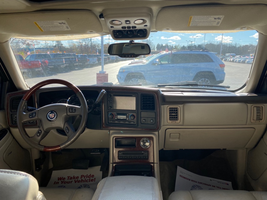 Used Cadillac Escalade 4dr AWD 2006 | Marsh Auto Sales LLC. Ortonville, Michigan Used Cadillac Escalade 4dr AWD 2006 | Marsh Auto Sales LLC. Ortonville, Michigan