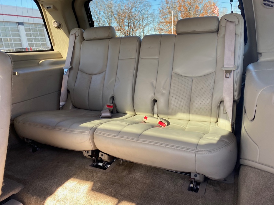 Used Cadillac Escalade 4dr AWD 2006 | Marsh Auto Sales LLC. Ortonville, Michigan Used Cadillac Escalade 4dr AWD 2006 | Marsh Auto Sales LLC. Ortonville, Michigan