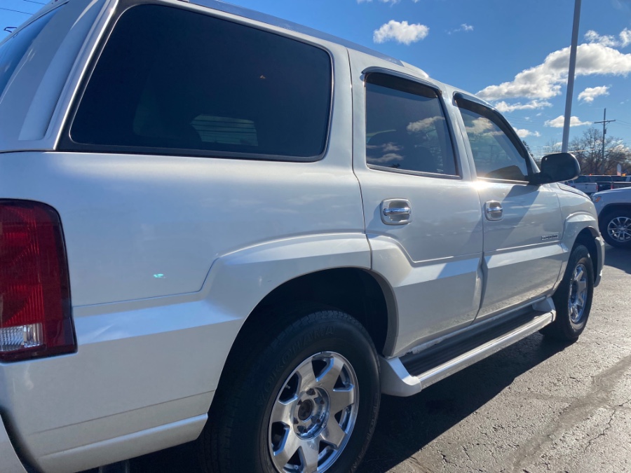 Used Cadillac Escalade 4dr AWD 2006 | Marsh Auto Sales LLC. Ortonville, Michigan Used Cadillac Escalade 4dr AWD 2006 | Marsh Auto Sales LLC. Ortonville, Michigan