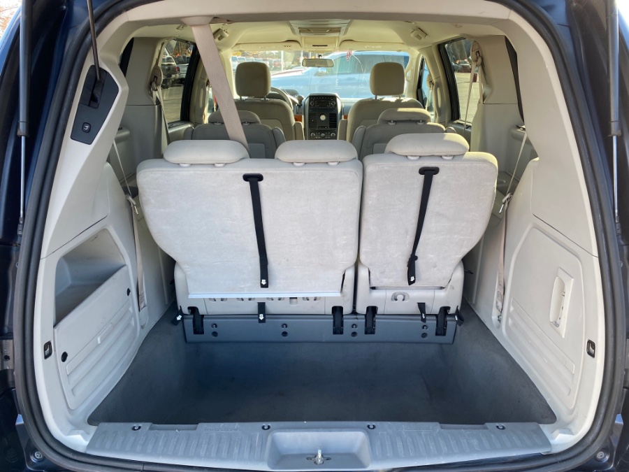 Used Chrysler Town & Country 4dr Wgn Touring 2008 | Marsh Auto Sales LLC. Ortonville, Michigan Used Chrysler Town & Country 4dr Wgn Touring 2008 | Marsh Auto Sales LLC. Ortonville, Michigan