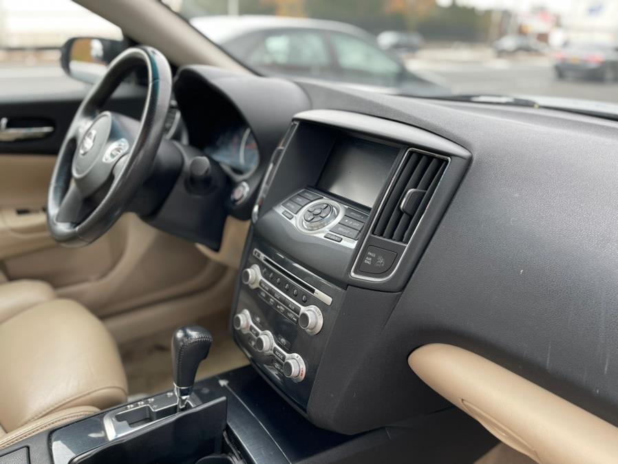 Used Nissan Maxima 4dr Sdn 3.5 S 2014 | NYC Automart Inc. Brooklyn, New York Used Nissan Maxima 4dr Sdn 3.5 S 2014 | NYC Automart Inc. Brooklyn, New York