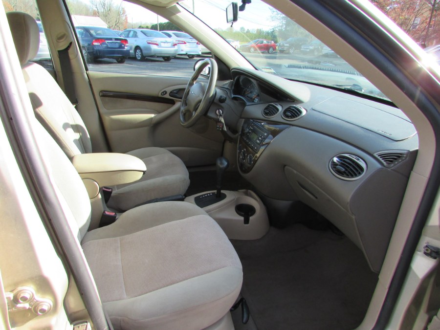 2001 Ford Focus 4dr Sdn ZTS, available for sale in East Windsor, Connecticut | United Auto Sales of E Windsor, Inc. East Windsor, Connecticut 2001 Ford Focus 4dr Sdn ZTS, available for sale in East Windsor, Connecticut | United Auto Sales of E Windsor, Inc. East Windsor, Connecticut