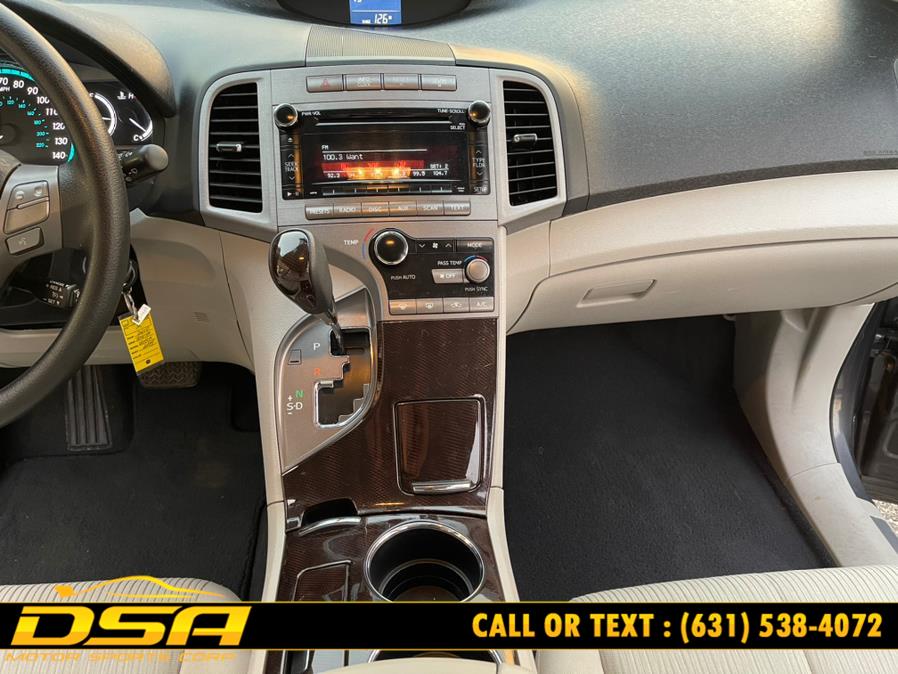2010 Toyota Venza 4dr Wgn V6 FWD, available for sale in Commack, New York | DSA Motor Sports Corp. Commack, New York 2010 Toyota Venza 4dr Wgn V6 FWD, available for sale in Commack, New York | DSA Motor Sports Corp. Commack, New York