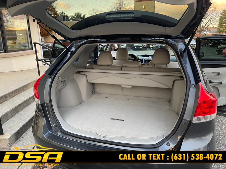 2010 Toyota Venza 4dr Wgn V6 FWD, available for sale in Commack, New York | DSA Motor Sports Corp. Commack, New York 2010 Toyota Venza 4dr Wgn V6 FWD, available for sale in Commack, New York | DSA Motor Sports Corp. Commack, New York