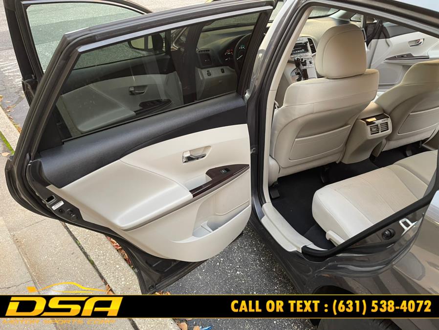 2010 Toyota Venza 4dr Wgn V6 FWD, available for sale in Commack, New York | DSA Motor Sports Corp. Commack, New York 2010 Toyota Venza 4dr Wgn V6 FWD, available for sale in Commack, New York | DSA Motor Sports Corp. Commack, New York