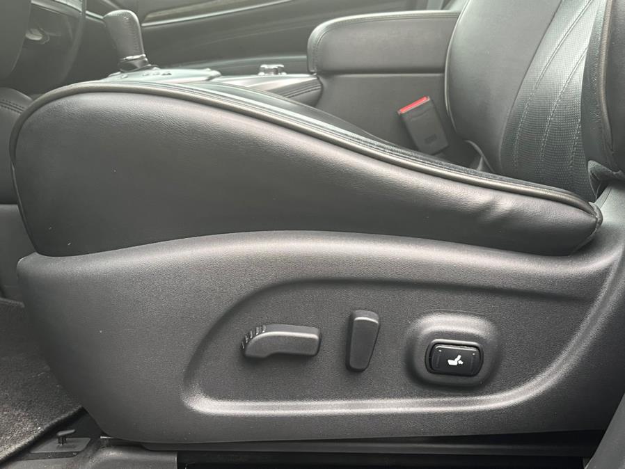 2014 INFINITI QX60 AWD 4dr, available for sale in Elmont, New York | Sunrise of Elmont. Elmont, New York 2014 INFINITI QX60 AWD 4dr, available for sale in Elmont, New York | Sunrise of Elmont. Elmont, New York