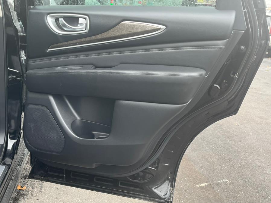 2014 INFINITI QX60 AWD 4dr, available for sale in Elmont, New York | Sunrise of Elmont. Elmont, New York 2014 INFINITI QX60 AWD 4dr, available for sale in Elmont, New York | Sunrise of Elmont. Elmont, New York
