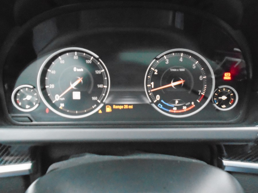 2014 BMW 6 Series 4dr Sdn 650i xDrive AWD Gran Coupe, available for sale in Waterbury, Connecticut | Jim Juliani Motors. Waterbury, Connecticut 2014 BMW 6 Series 4dr Sdn 650i xDrive AWD Gran Coupe, available for sale in Waterbury, Connecticut | Jim Juliani Motors. Waterbury, Connecticut