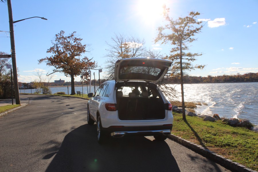 2018 Mercedes-Benz GLC GLC 300 4MATIC SUV, available for sale in Great Neck, New York | Great Neck Car Buyers & Sellers. Great Neck, New York 2018 Mercedes-Benz GLC GLC 300 4MATIC SUV, available for sale in Great Neck, New York | Great Neck Car Buyers & Sellers. Great Neck, New York