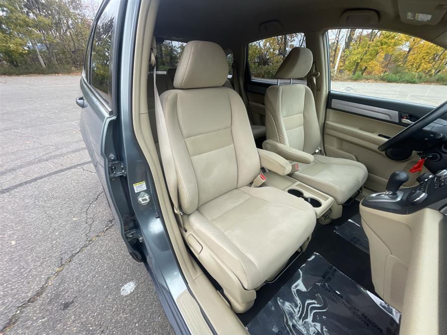 2011 Honda CR-V 4WD 5dr SE, available for sale in Stratford, Connecticut | Wiz Leasing Inc. Stratford, Connecticut 2011 Honda CR-V 4WD 5dr SE, available for sale in Stratford, Connecticut | Wiz Leasing Inc. Stratford, Connecticut