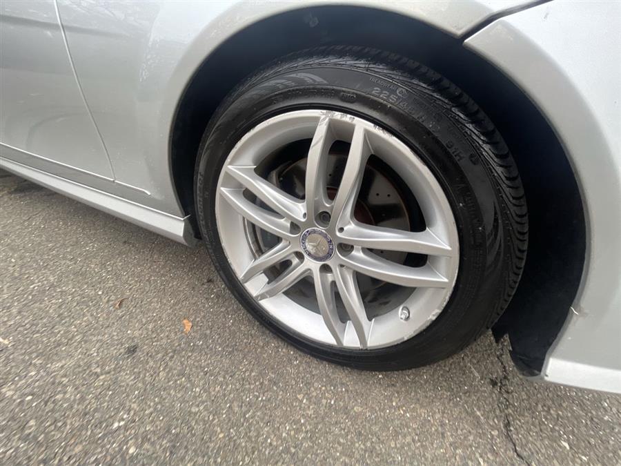 2013 Mercedes-Benz C-Class c300, available for sale in Stratford, Connecticut | Wiz Leasing Inc. Stratford, Connecticut 2013 Mercedes-Benz C-Class c300, available for sale in Stratford, Connecticut | Wiz Leasing Inc. Stratford, Connecticut