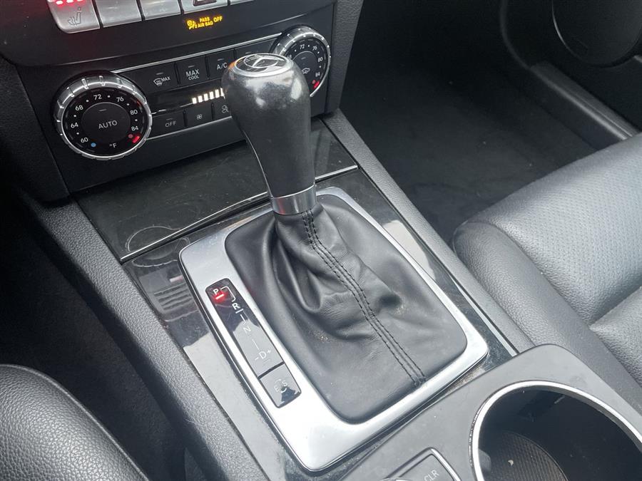 2013 Mercedes-Benz C-Class c300, available for sale in Stratford, Connecticut | Wiz Leasing Inc. Stratford, Connecticut 2013 Mercedes-Benz C-Class c300, available for sale in Stratford, Connecticut | Wiz Leasing Inc. Stratford, Connecticut