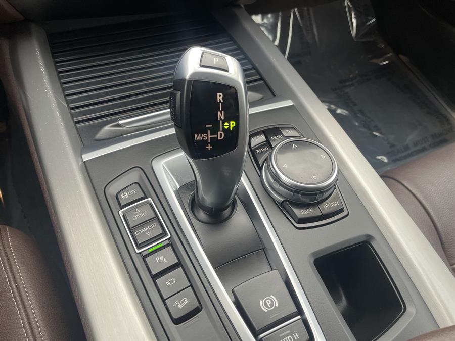 2014 BMW X5 AWD 4dr xDrive35i, available for sale in Stratford, Connecticut | Wiz Leasing Inc. Stratford, Connecticut 2014 BMW X5 AWD 4dr xDrive35i, available for sale in Stratford, Connecticut | Wiz Leasing Inc. Stratford, Connecticut