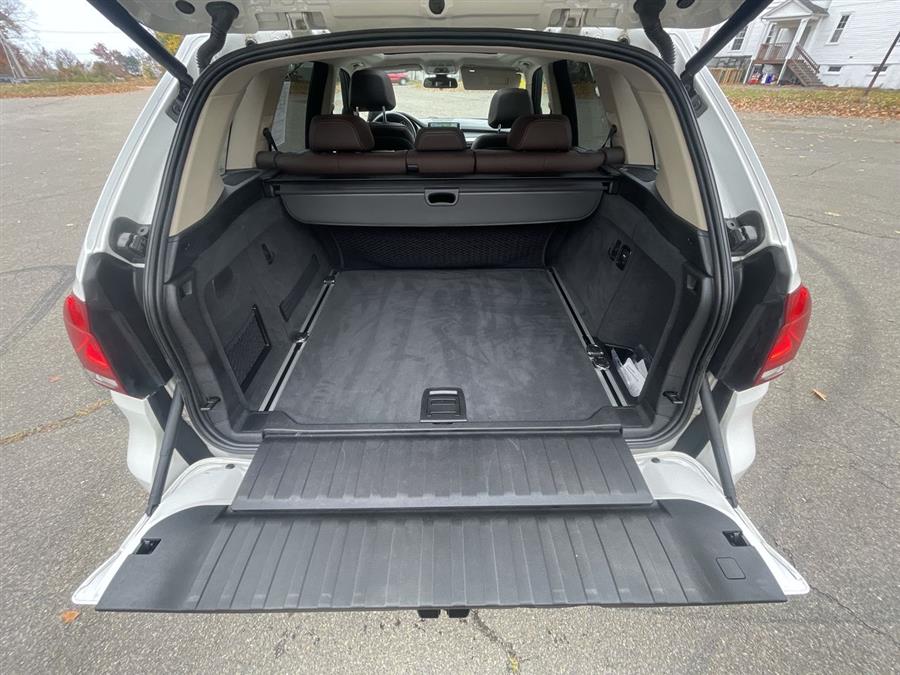 2014 BMW X5 AWD 4dr xDrive35i, available for sale in Stratford, Connecticut | Wiz Leasing Inc. Stratford, Connecticut 2014 BMW X5 AWD 4dr xDrive35i, available for sale in Stratford, Connecticut | Wiz Leasing Inc. Stratford, Connecticut