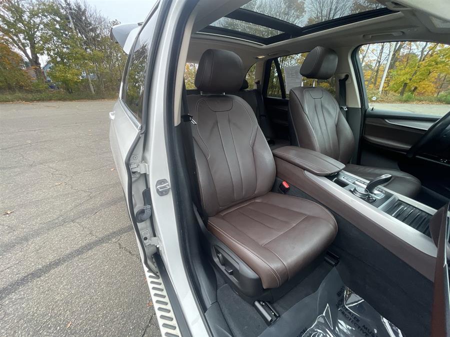 2014 BMW X5 AWD 4dr xDrive35i, available for sale in Stratford, Connecticut | Wiz Leasing Inc. Stratford, Connecticut 2014 BMW X5 AWD 4dr xDrive35i, available for sale in Stratford, Connecticut | Wiz Leasing Inc. Stratford, Connecticut