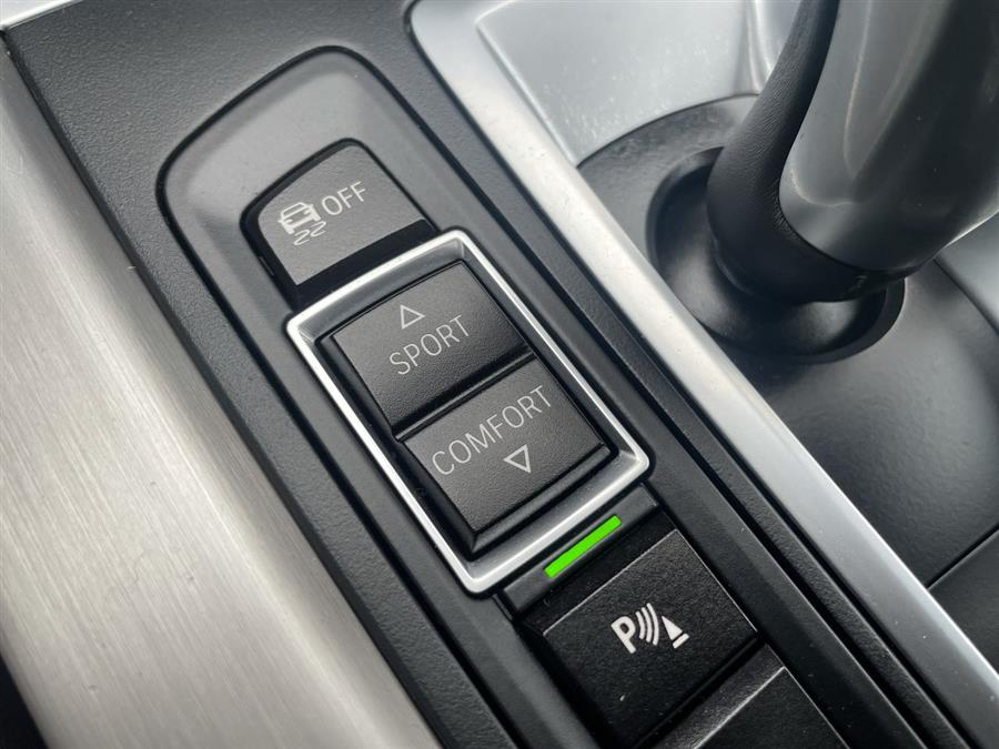 2014 BMW X5 AWD 4dr xDrive35i, available for sale in Stratford, Connecticut | Wiz Leasing Inc. Stratford, Connecticut 2014 BMW X5 AWD 4dr xDrive35i, available for sale in Stratford, Connecticut | Wiz Leasing Inc. Stratford, Connecticut