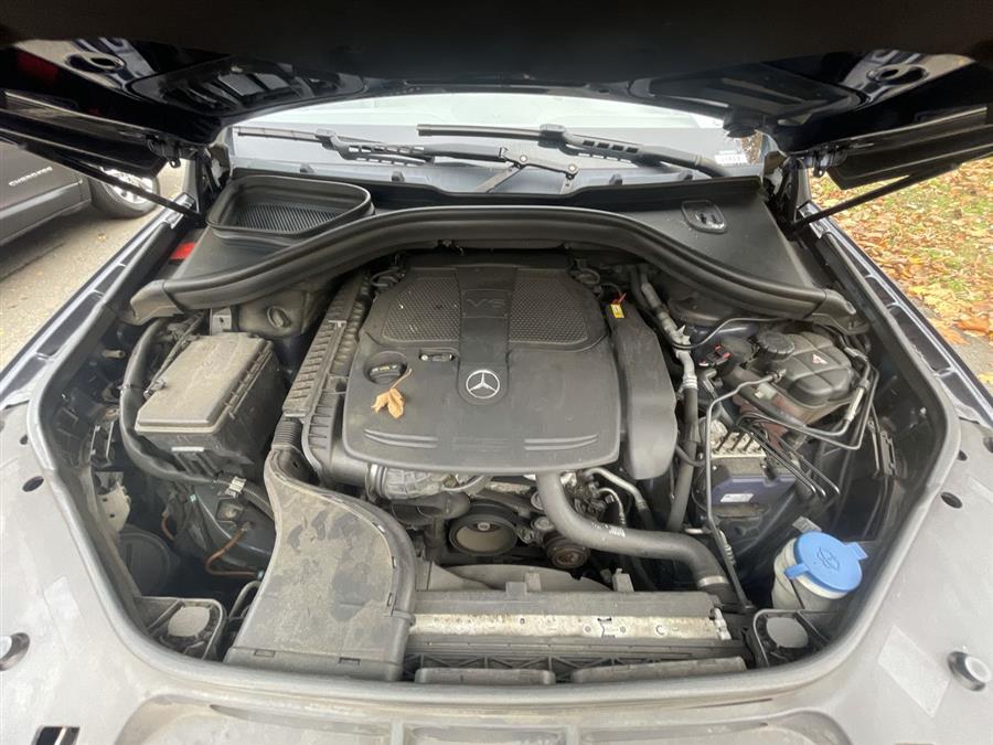 2015 Mercedes-Benz M-Class 4MATIC 4dr ML350, available for sale in Stratford, Connecticut | Wiz Leasing Inc. Stratford, Connecticut 2015 Mercedes-Benz M-Class 4MATIC 4dr ML350, available for sale in Stratford, Connecticut | Wiz Leasing Inc. Stratford, Connecticut