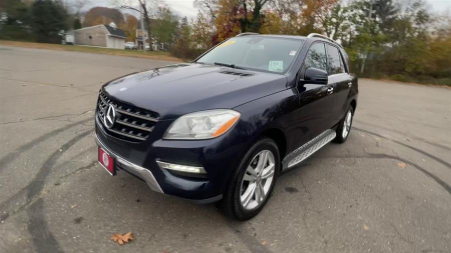 2015 Mercedes-Benz M-Class 4MATIC 4dr ML350, available for sale in Stratford, Connecticut | Wiz Leasing Inc. Stratford, Connecticut 2015 Mercedes-Benz M-Class 4MATIC 4dr ML350, available for sale in Stratford, Connecticut | Wiz Leasing Inc. Stratford, Connecticut