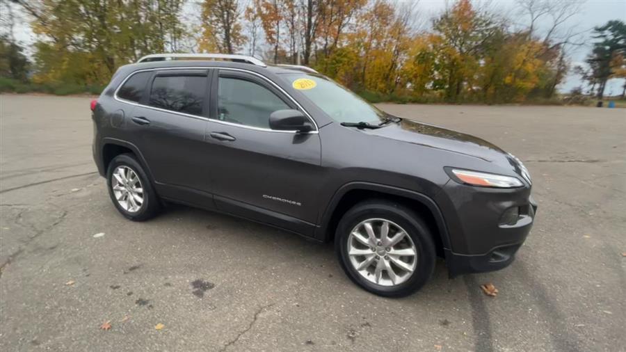 Used Jeep Cherokee 4WD 4dr Limited 2015 | Wiz Leasing Inc. Stratford, Connecticut Used Jeep Cherokee 4WD 4dr Limited 2015 | Wiz Leasing Inc. Stratford, Connecticut