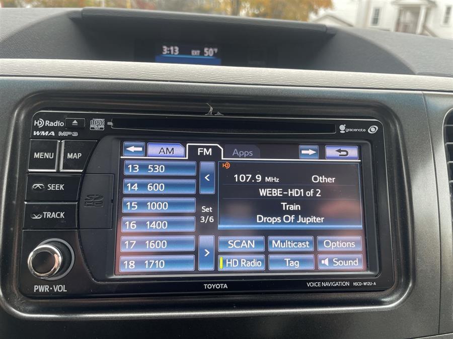 Used Toyota Sienna 5dr 7-Pass Van V6 XLE FWD (Natl) 2013 | Wiz Leasing Inc. Stratford, Connecticut Used Toyota Sienna 5dr 7-Pass Van V6 XLE FWD (Natl) 2013 | Wiz Leasing Inc. Stratford, Connecticut