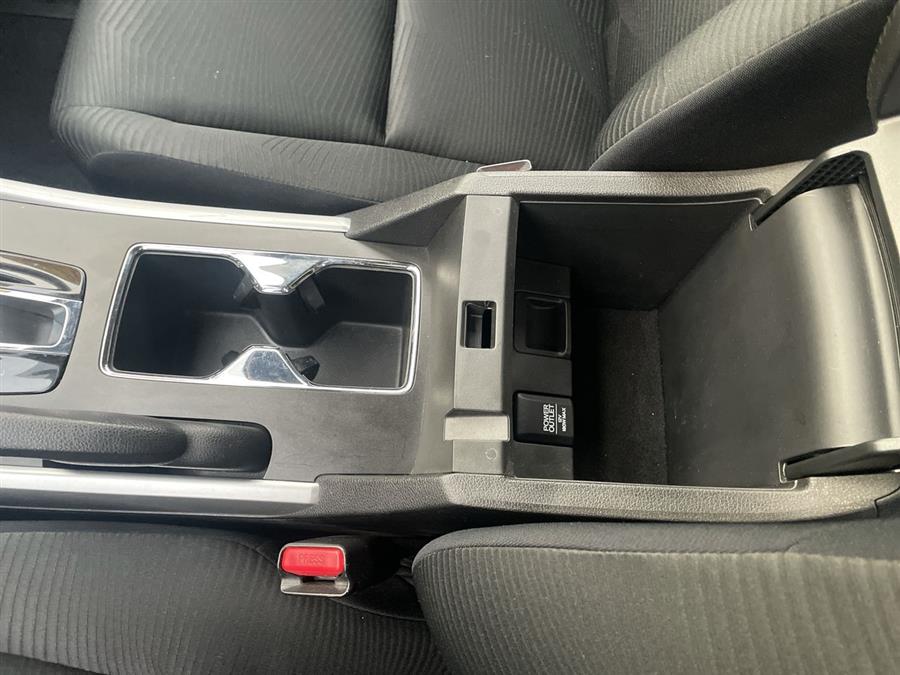2014 Honda Accord Sedan 4dr I4 CVT LX, available for sale in Stratford, Connecticut | Wiz Leasing Inc. Stratford, Connecticut 2014 Honda Accord Sedan 4dr I4 CVT LX, available for sale in Stratford, Connecticut | Wiz Leasing Inc. Stratford, Connecticut