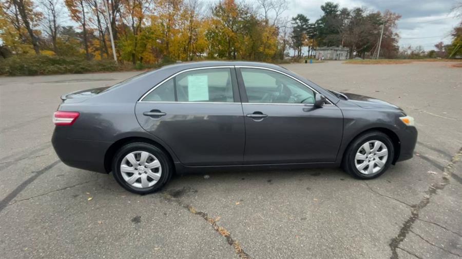 Used Toyota Camry 4dr Sdn I4 Auto LE (Natl) 2011 | Wiz Leasing Inc. Stratford, Connecticut Used Toyota Camry 4dr Sdn I4 Auto LE (Natl) 2011 | Wiz Leasing Inc. Stratford, Connecticut