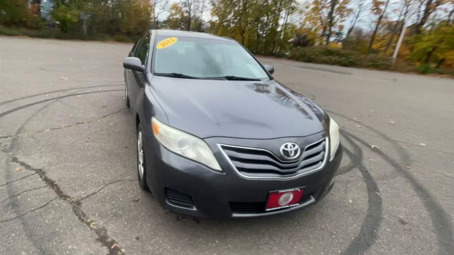 Used Toyota Camry 4dr Sdn I4 Auto LE (Natl) 2011 | Wiz Leasing Inc. Stratford, Connecticut Used Toyota Camry 4dr Sdn I4 Auto LE (Natl) 2011 | Wiz Leasing Inc. Stratford, Connecticut