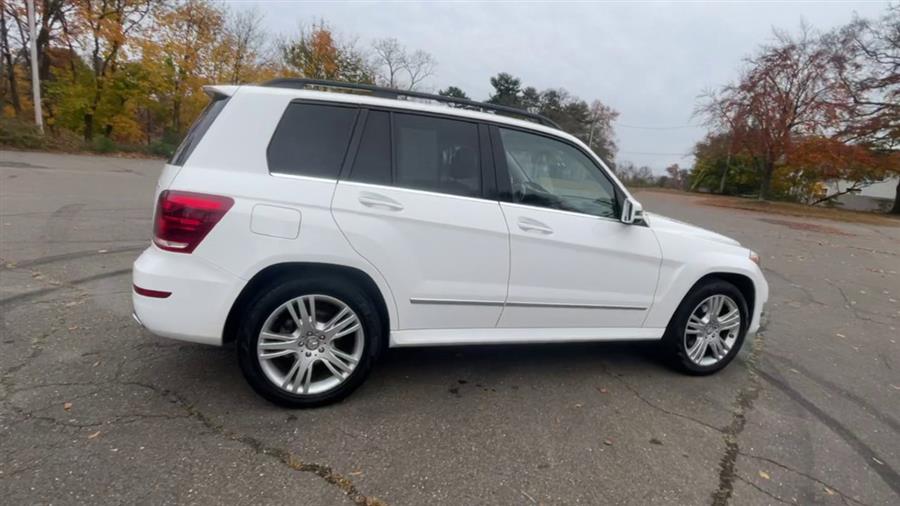 2013 Mercedes-Benz GLK-Class 4MATIC 4dr GLK350, available for sale in Stratford, Connecticut | Wiz Leasing Inc. Stratford, Connecticut 2013 Mercedes-Benz GLK-Class 4MATIC 4dr GLK350, available for sale in Stratford, Connecticut | Wiz Leasing Inc. Stratford, Connecticut