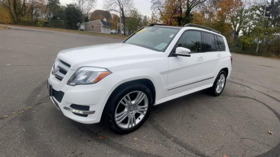 2013 Mercedes-Benz GLK-Class 4MATIC 4dr GLK350, available for sale in Stratford, Connecticut | Wiz Leasing Inc. Stratford, Connecticut 2013 Mercedes-Benz GLK-Class 4MATIC 4dr GLK350, available for sale in Stratford, Connecticut | Wiz Leasing Inc. Stratford, Connecticut