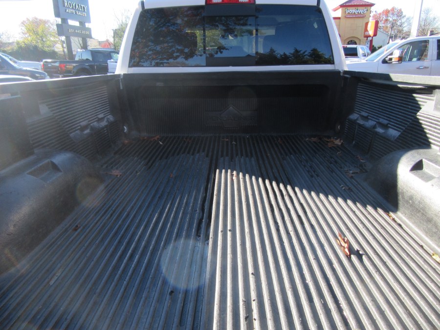Used Ram 3500 4WD Crew Cab 169" SLT 2015 | Royalty Auto Sales. Little Ferry, New Jersey Used Ram 3500 4WD Crew Cab 169" SLT 2015 | Royalty Auto Sales. Little Ferry, New Jersey