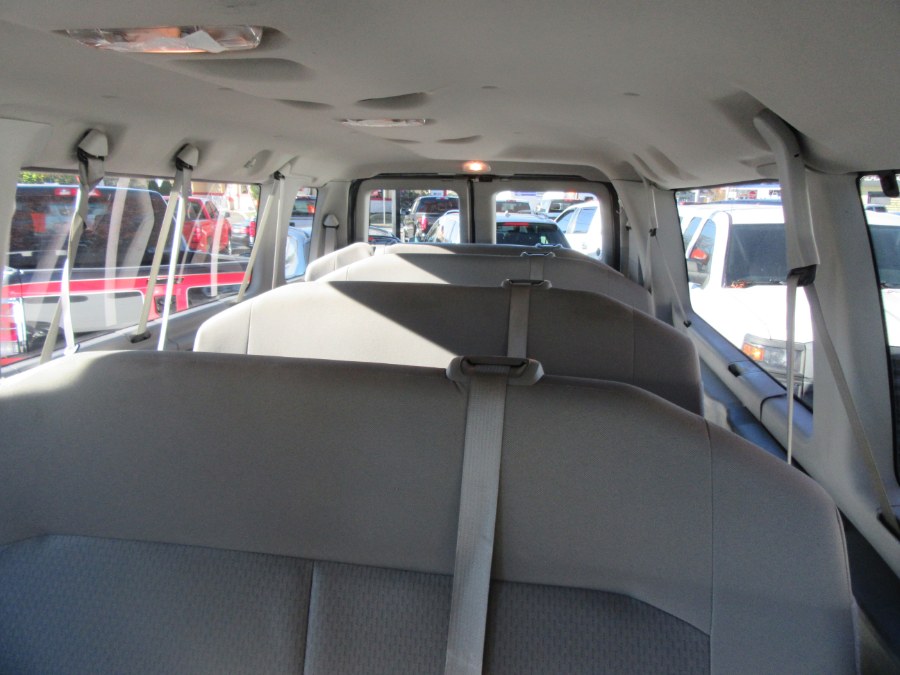 Used Ford Econoline Wagon E-350 Super Duty Ext XLT 2014 | Royalty Auto Sales. Little Ferry, New Jersey Used Ford Econoline Wagon E-350 Super Duty Ext XLT 2014 | Royalty Auto Sales. Little Ferry, New Jersey
