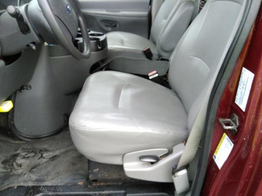 Used Ford Econoline Cargo Van E-250 Recreational 2006 | Raymonds Cars Inc. Corona, New York Used Ford Econoline Cargo Van E-250 Recreational 2006 | Raymonds Cars Inc. Corona, New York