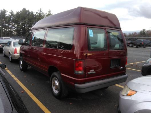 Used Ford Econoline Cargo Van E-250 Recreational 2006 | Raymonds Cars Inc. Corona, New York Used Ford Econoline Cargo Van E-250 Recreational 2006 | Raymonds Cars Inc. Corona, New York