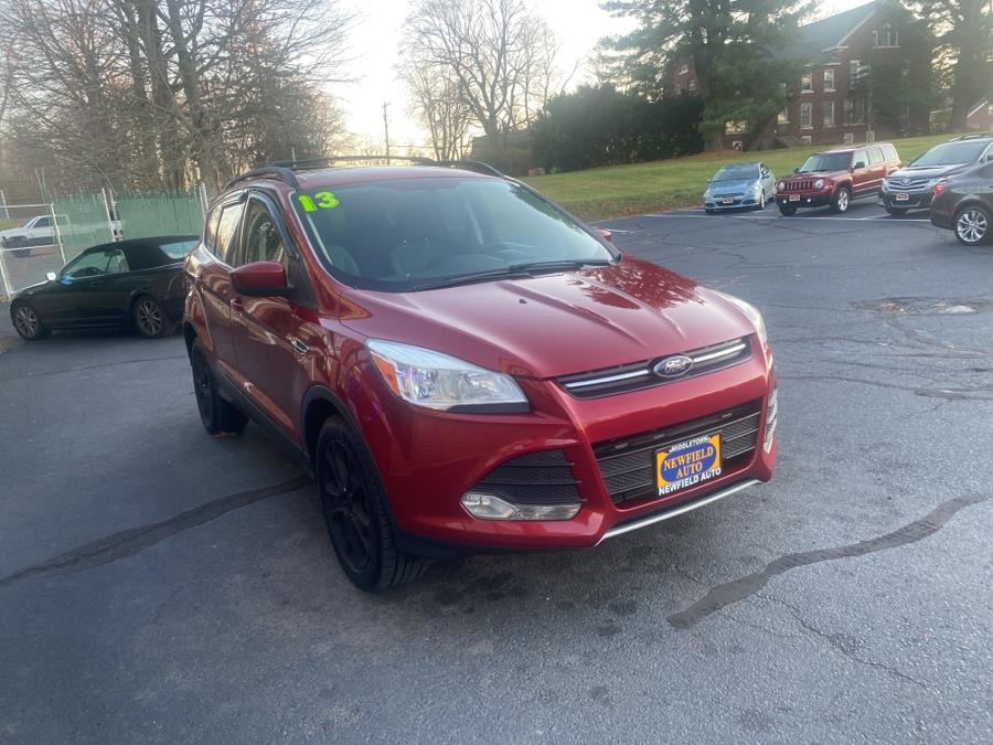 Used Ford Escape 4WD 4dr SE 2013 | Newfield Auto Sales. Middletown, Connecticut Used Ford Escape 4WD 4dr SE 2013 | Newfield Auto Sales. Middletown, Connecticut