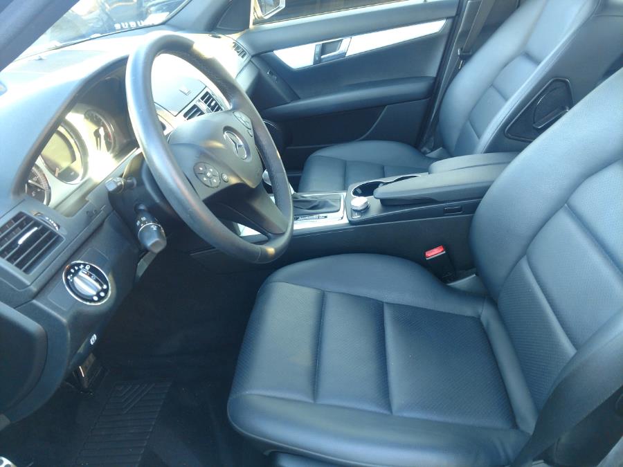Used Mercedes-Benz C-Class 4dr Sdn 3.0L Sport 4MATIC 2008 | Alpine Motors Inc. Wantagh, New York Used Mercedes-Benz C-Class 4dr Sdn 3.0L Sport 4MATIC 2008 | Alpine Motors Inc. Wantagh, New York