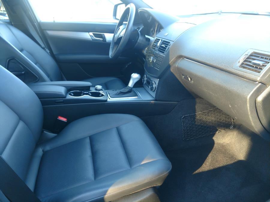 Used Mercedes-Benz C-Class 4dr Sdn 3.0L Sport 4MATIC 2008 | Alpine Motors Inc. Wantagh, New York Used Mercedes-Benz C-Class 4dr Sdn 3.0L Sport 4MATIC 2008 | Alpine Motors Inc. Wantagh, New York