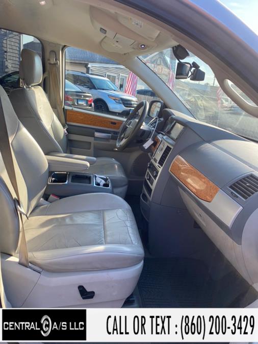 Used Chrysler Town & Country 4dr Wgn Limited 2010 | Central A/S LLC. East Windsor, Connecticut Used Chrysler Town & Country 4dr Wgn Limited 2010 | Central A/S LLC. East Windsor, Connecticut
