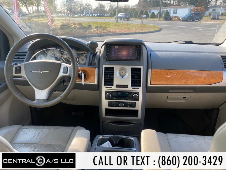 Used Chrysler Town & Country 4dr Wgn Limited 2010 | Central A/S LLC. East Windsor, Connecticut Used Chrysler Town & Country 4dr Wgn Limited 2010 | Central A/S LLC. East Windsor, Connecticut