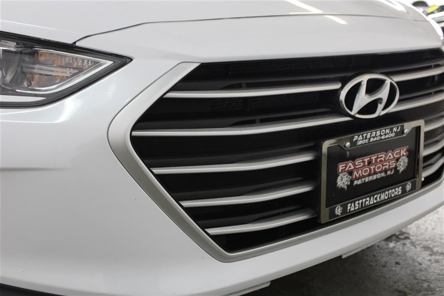 Used Hyundai Elantra SEL 2018 | Fast Track Motors. Paterson, New Jersey Used Hyundai Elantra SEL 2018 | Fast Track Motors. Paterson, New Jersey